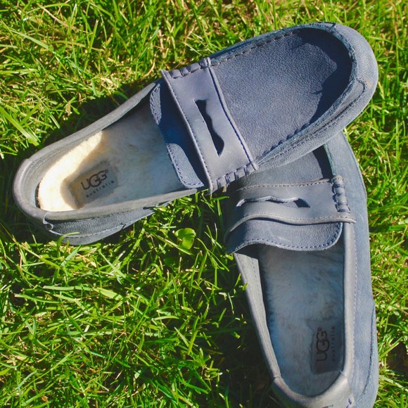 UGG Driving Shoe Loafer -  Navy Blue Size 9 'Tucker' - Picture 3 of 11